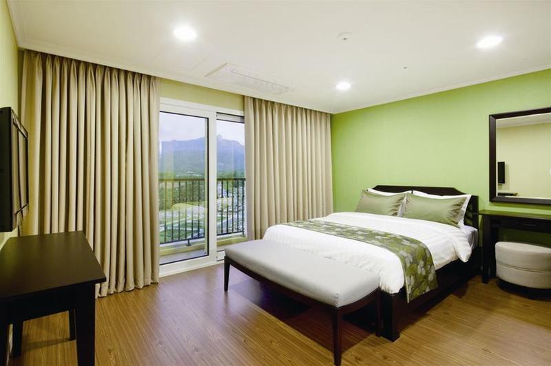 Hanwha Resort Seorak Sorano Сокчхо Экстерьер фото