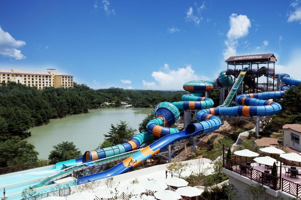 Hanwha Resort Seorak Sorano Сокчхо Экстерьер фото